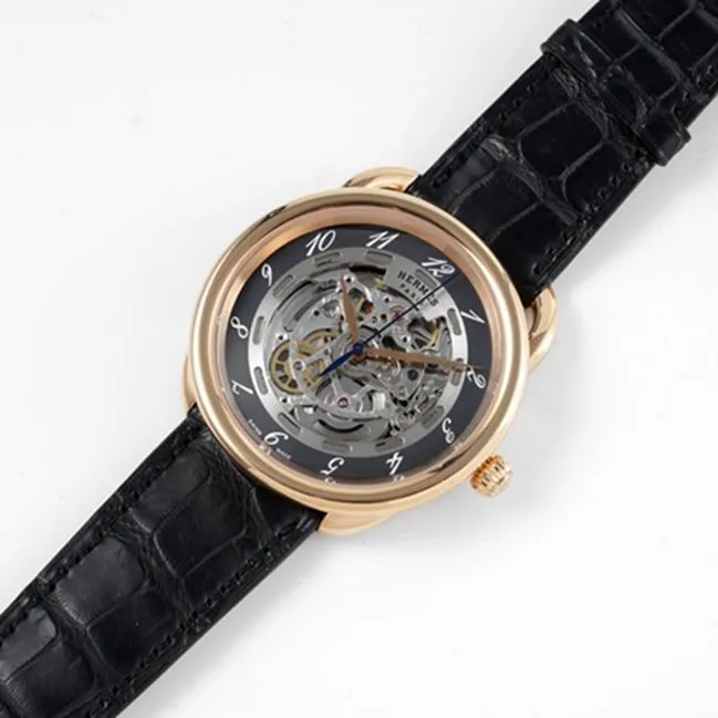 top-tier watch Hermès men's gray plate black belt automatic movementleather strap watch clasp picture