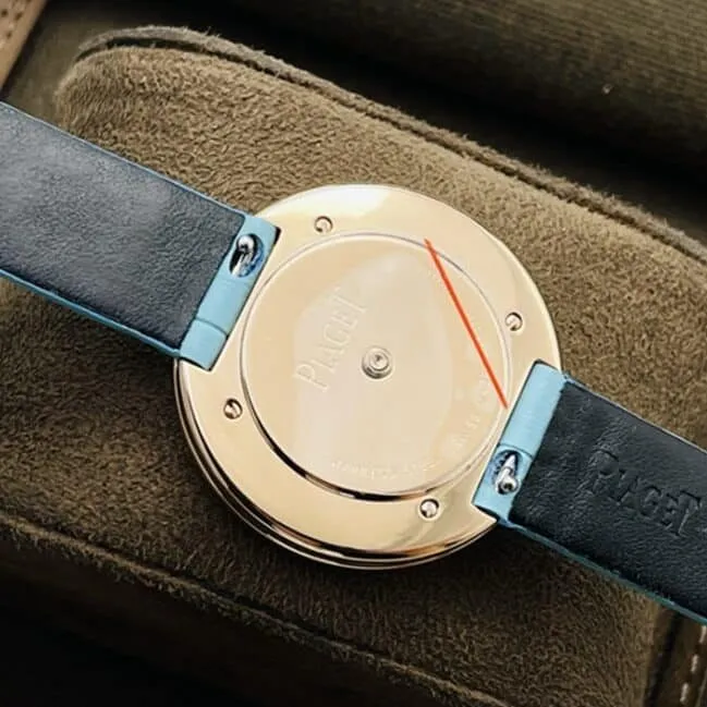 Top-tier watch Countess blue dial blue belt time series watch clasp picture