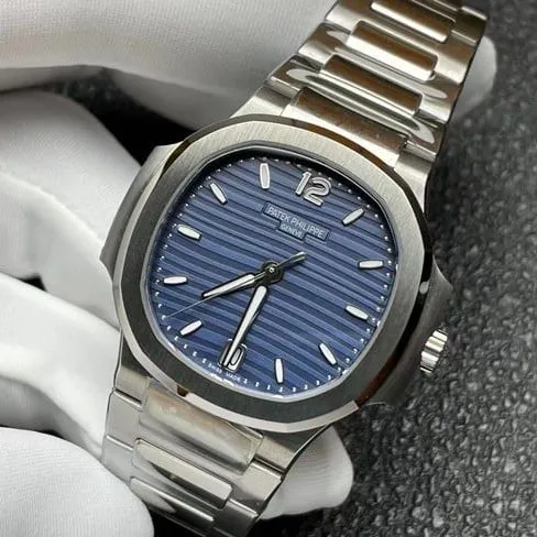 3K Factorytop-tier watch Patek Philippe fully automatic movement women's blue dialsteel braceletNautilus series watch movement picture