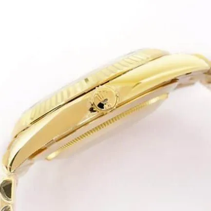 top-tier replicaRolexday displayDatejustK gold men's mechanical watch side view