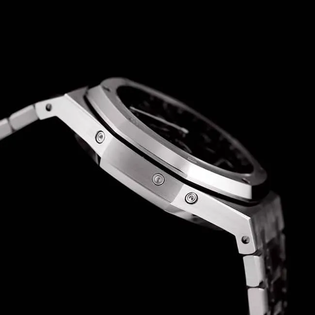 Audemars Piguetreplica watch Royal Oak series automatic movement men's gray plate steel bracelet watch side view