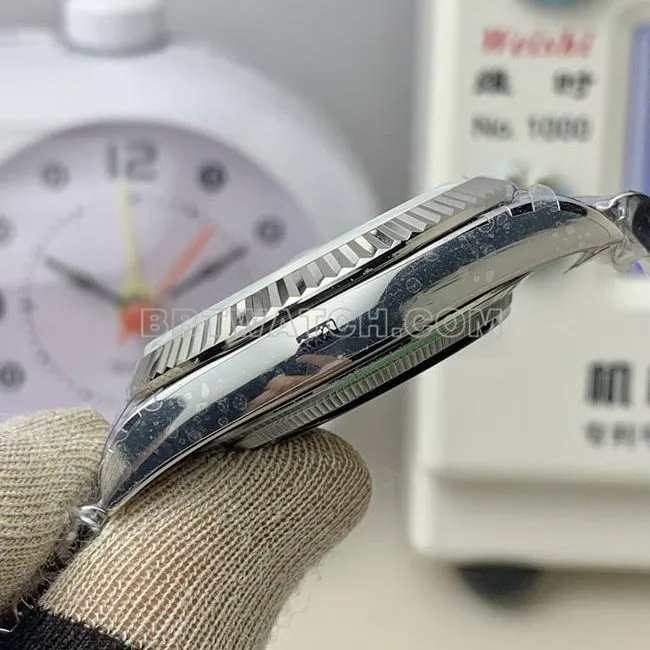 QF factory top-tier watch Day-DateRolex ice blue dial2836movement40mm wearing live photos