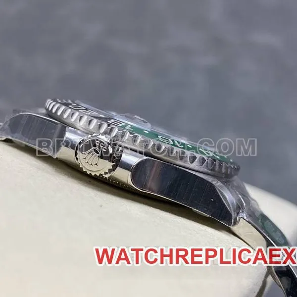 Rolex collectible watch ARF FactoryGMT-MasterGMT green and black circle 3285 three grid link front live photo