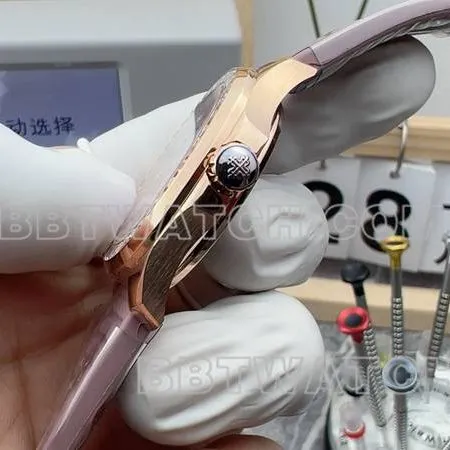 Patek Philippe collectible watch grenade white mother of pearl disc rubber model caseback live photo