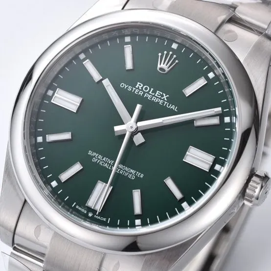 C factory Oyster Perpetual Rolex watch green dialsteel bracelet model m124300-0005side live photo