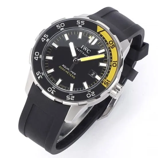 top-tier watch IWC ocean series yellow minute hand black rubber strap watch clasp picture