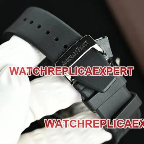 1:1replica watch Royal OakDiW factory Audemars Piguet carbon fiber yellow needle 15500front live photo