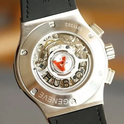 top-tier watch Hublot BIG BANG series Hublot boutique diamond silver case watch front view