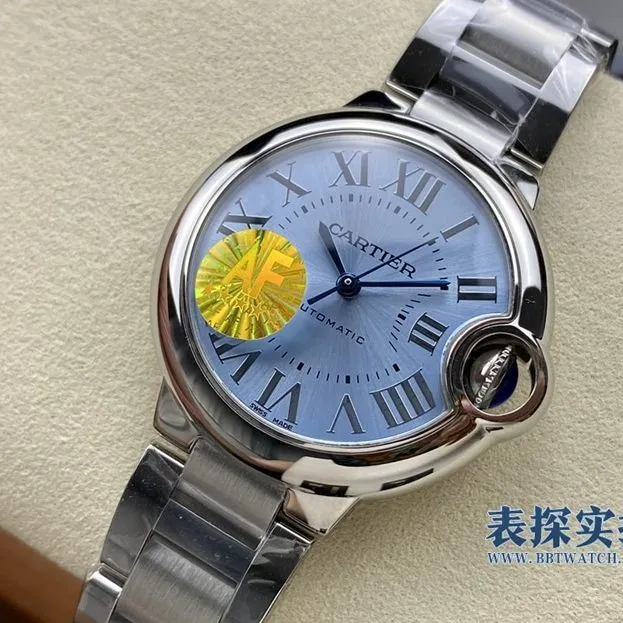 top-tier replicaCartier33mm new color ice blue balloon mechanical model front