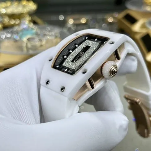 Richard Milletop-tier watch women's black dialrubber strap South African real diamond mechanical watch front view