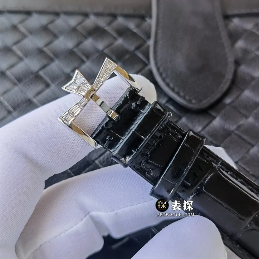 TW factory Vacheron Constantin 81760/000G-98621: 1top-tier watch diamond disc leather strap model pictures and prices side live photo
