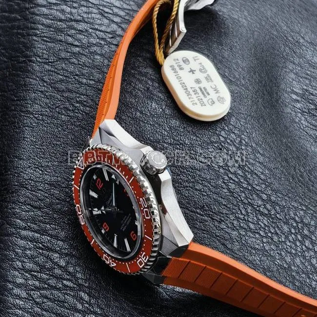 1:1replica watch VS FactorySeamaster 600m black dial orange bezel orange braceletfront live photo