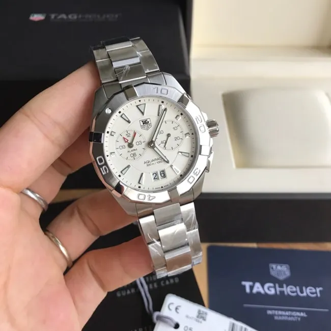 Tag Heuer Diving Watch: Sporty Steel