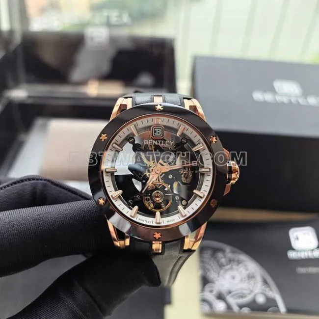 collectible watch Bentley BL-62 pinnacle black rubber braceletside live photo