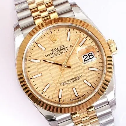 EW Factorytop-tier replicaRolexautomatic movementsteel braceletOyster Datejust36 series men's gold plate gold belt watch clasp picture