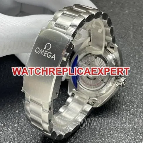 collectible watch VS FactorySeamasterwhite dial8800 mechanical 39.5mm caseback live photo
