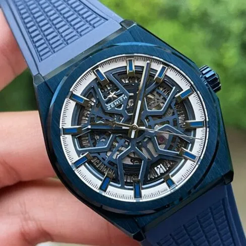top-tier replicaLF Zenith DEFY series new and upgraded version of the hollow men's watch clasp picture