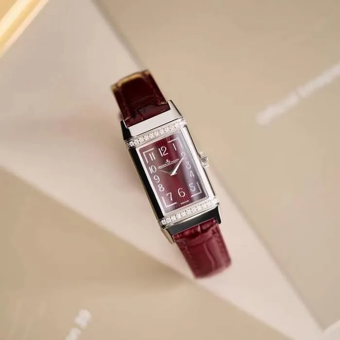 Around a 5W Budget: Jaeger-LeCoultre