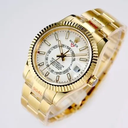 top-tier Rolex men's white dial gold belt Navigator series automatic movement watch side view