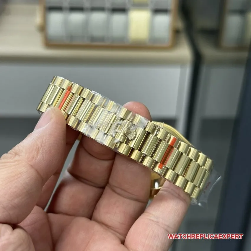 GM FactoryRolexDay-Date type gold plate m228238-0006side live photo