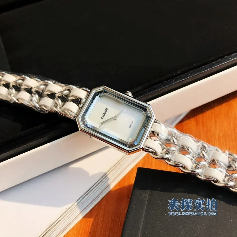 Big factory high-quality replicac factory Chanel ladies quartz watch front