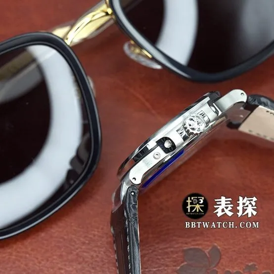 GR factory Patek Philippe sporty elegant 5712top-tier 1:1high-quality watch men's black dialleather strap model pictures and prices braceletlive photos