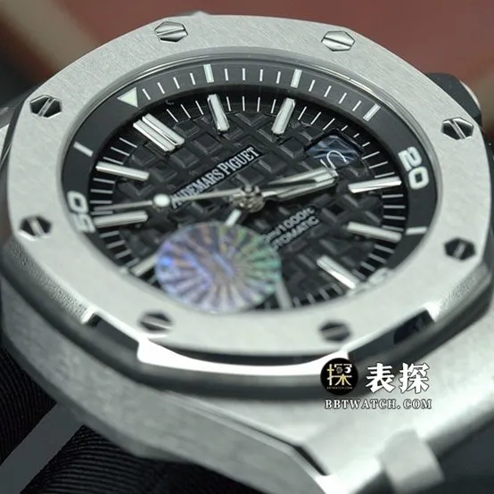 JF factory Audemars Piguet men's Royal Oak offshore type watch black dial rubber model 15703ST.OO.A002CA.01front live photo