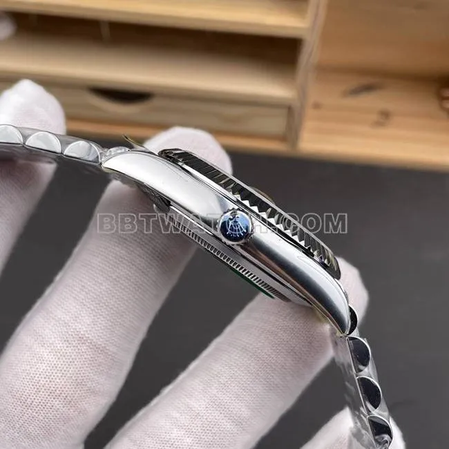 collectible watch CBD factory RolexDay-Date3255 mechanical olive green dial40mmbraceletlive photos