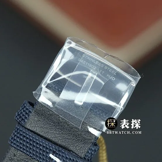 OS Speedmaster Omega1:1replica watch silver dialleather strap model Snoopy 310.32.42.50.02.001clasplive photos