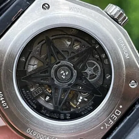 top-tier replicaLF Zenith DEFY series black dial new upgraded version of men's watch side view