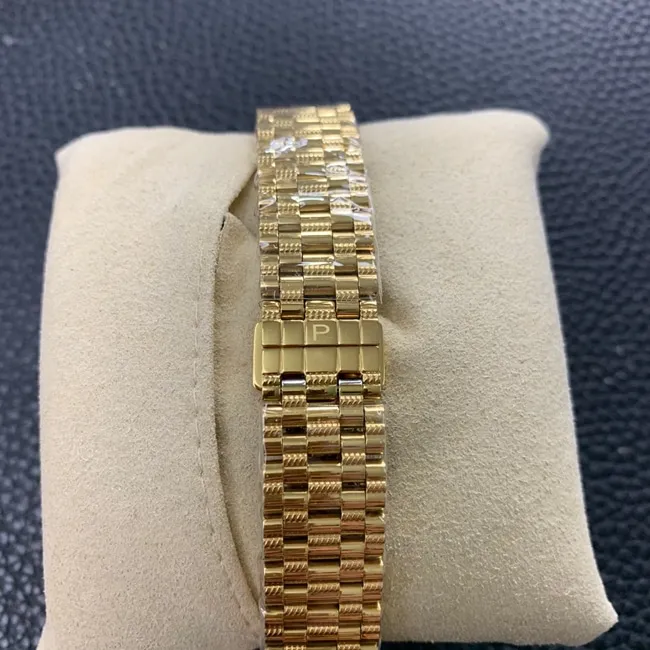 top-tier watch Piaget gold plate gold steel braceletquartz watch front view