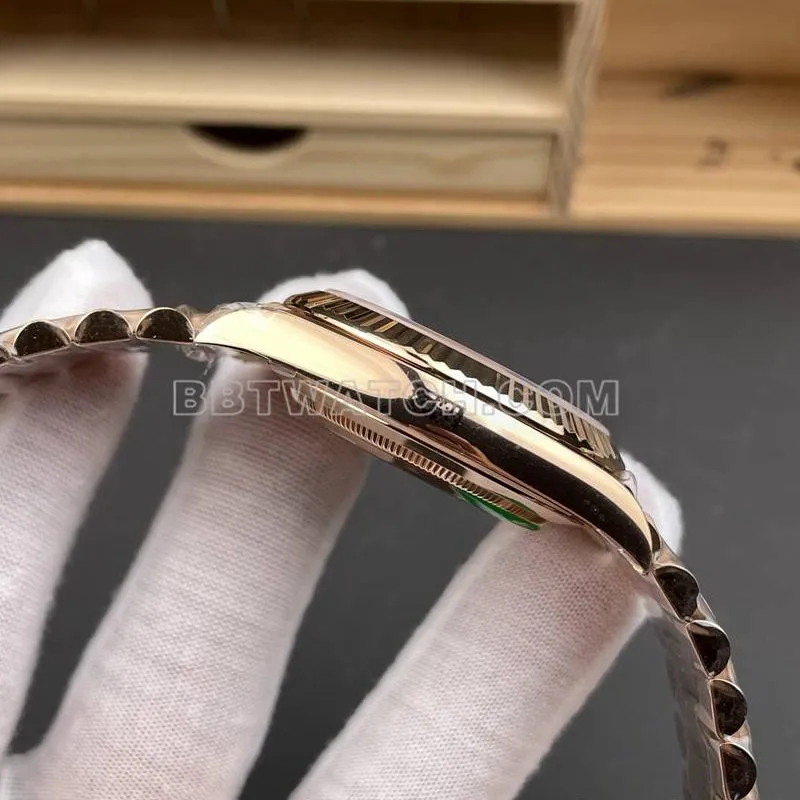 Rolex collectible watch RC factory Day-Date40mmgreen dial3255rose goldsteel bracelet braceletlive photos
