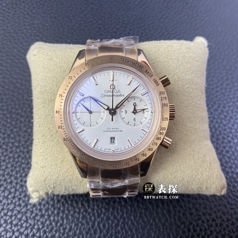 BF factory Omega Speedmaster top-tier watch men's silver panda dial steel bracelet model pictures and prices side live photo