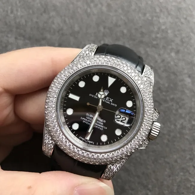 top-tier watch Rolex men's black dial black belt Submariner series fully automatic movementleather strap watch side view