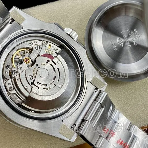 Rolex collectible watch ARF FactorySubmariner40mmBlack Submariner3135movement116610caseback live photo