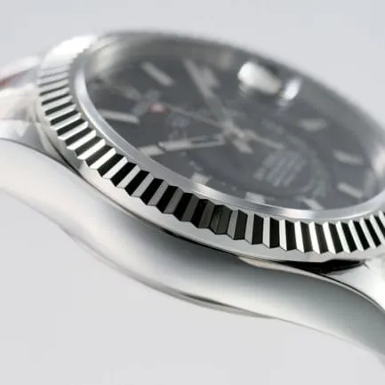 Top Rolex men's black dial steel bracelet Sky-Dweller series automatic mechanical watch side view