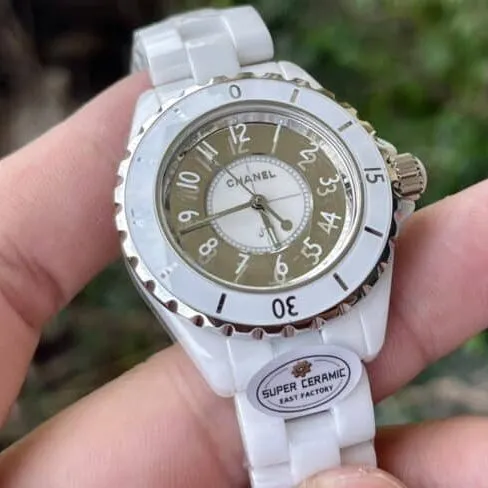 Big factory high-quality replicaEASTceramic new product Chanel ring diamond J12 series ladies watch clasp picture