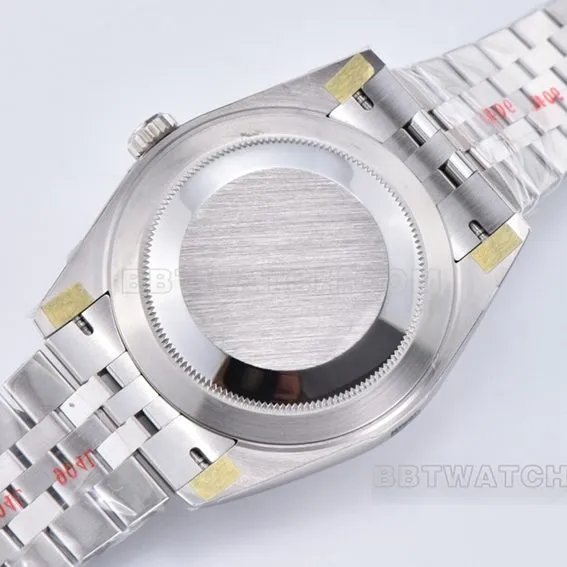 C factory Rolex log water ripple green dial five grid chain m126334-0030front live photo