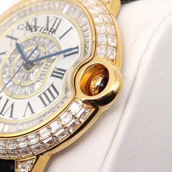Cartier Blue Balloon Square Diamond Full Star Watch Strap Pictures