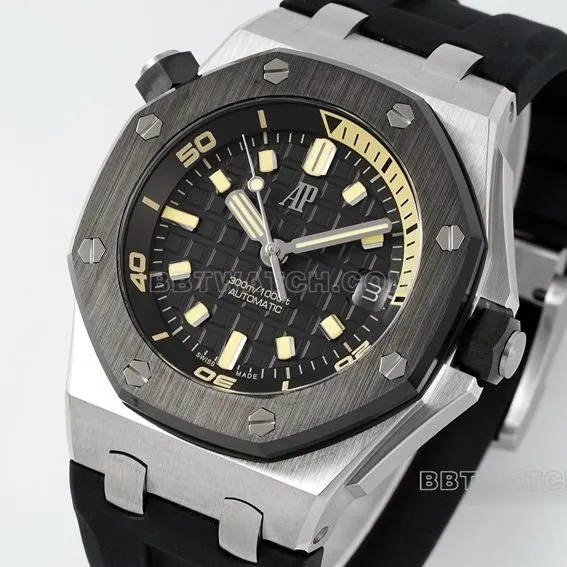 APS factory Audemars PiguetRoyal Oak offshore top-tier 1:1super cloneblack dial rubber model 15720CN.OO.A002CA.01side live photo