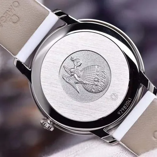 replicaOmega women's watch De Ville series butterfly dance 32.7mm white dial front view