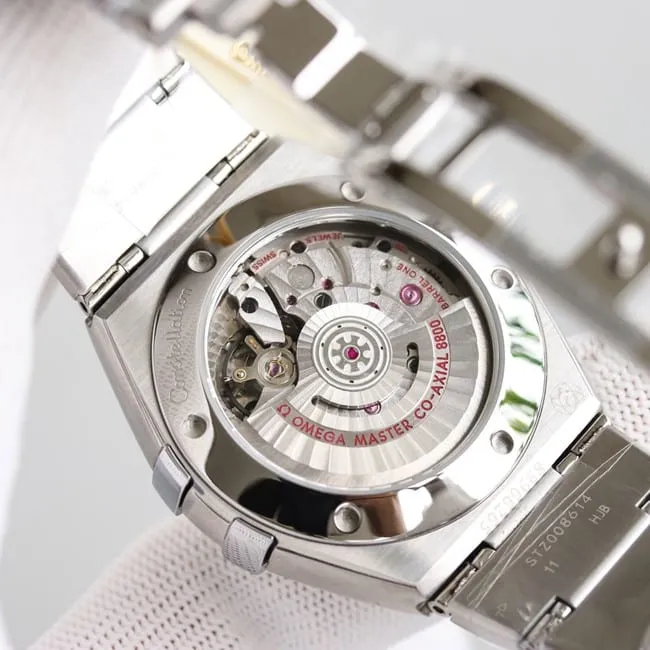 top-tier replicaOmega fifth generation Constellation series men's watch front view