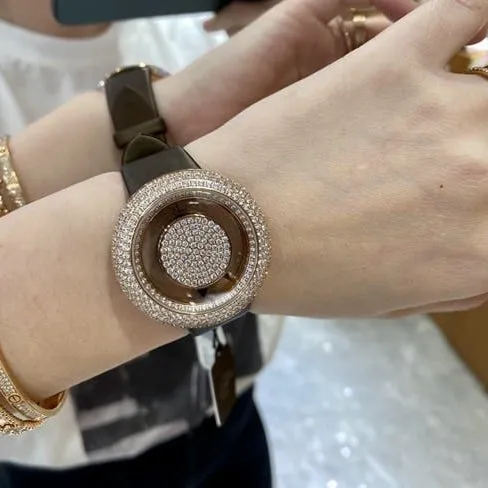 top-tier Jack treasure high-quality women's black dial black belt quartz watch clasp picture