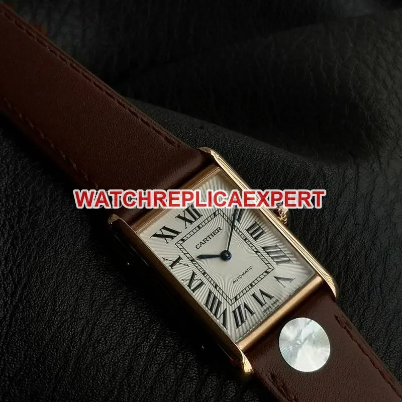 Cartier collectible watch F1 factory tank white dialrose gold case 2899MCmovementleather strap model front live photo