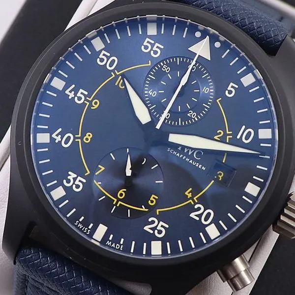 IWC watch pilot series watch TOP GUN naval air combat unit chronograph watch bracelet picture