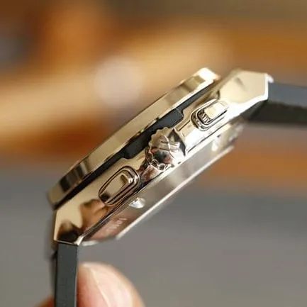 top-tier watch Hublot BIG BANG series Hublot boutique diamond silver case watch movement picture