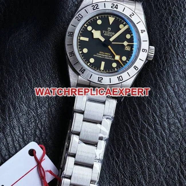 3CF factory 1:1replica watch Biwan Tudorblack dial steel braceletside live photo
