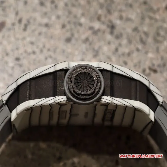 watch Richard Mille hollow dialRM35-01caseback live photo