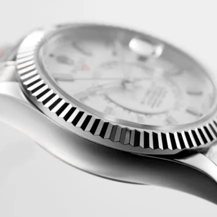 Top-tier replicaRolex men's white dialsteel bracelet Navigator series full automatic movement watch side view