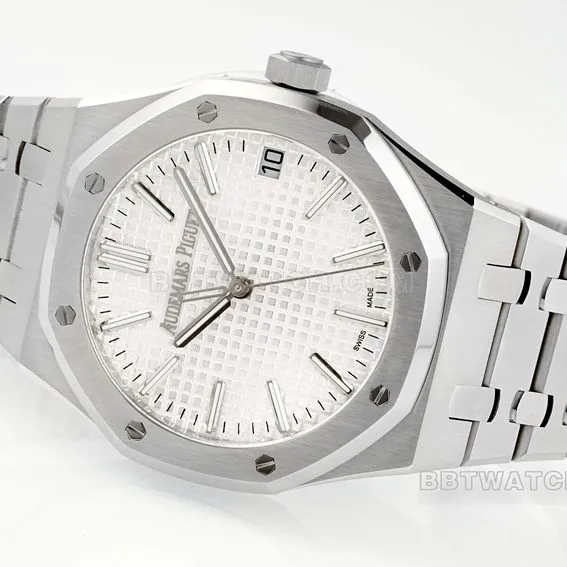 APS factory Audemars PiguetRoyal Oak1:1super clonesilver dialsteel bracelet model 15510ST.OO.1320ST.08front live photo